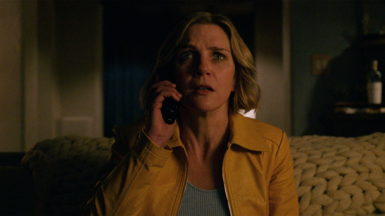 Pluribus Vince Gilligan & Rhea Seehorn’s Genre-Bending Sci‑Fi Premieres November 7, 2025