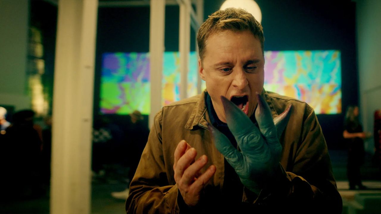 Resident Alien Cancelled Season 4 Finale to Wrap Up the Beloved Sci-Fi Series