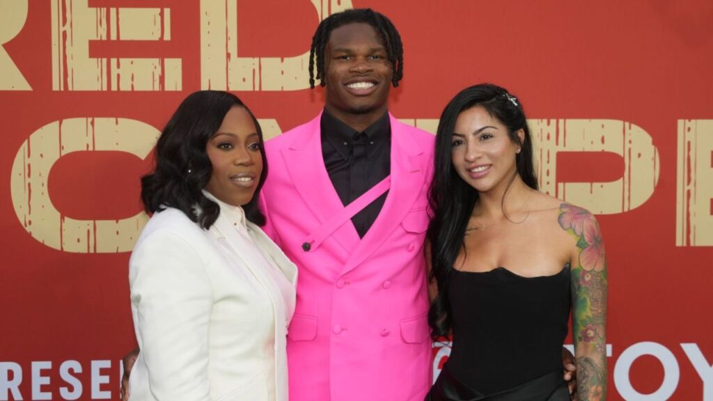 Travis Hunter’s Wife Leanna Lenee Breaks Silence in Tearful TikTok