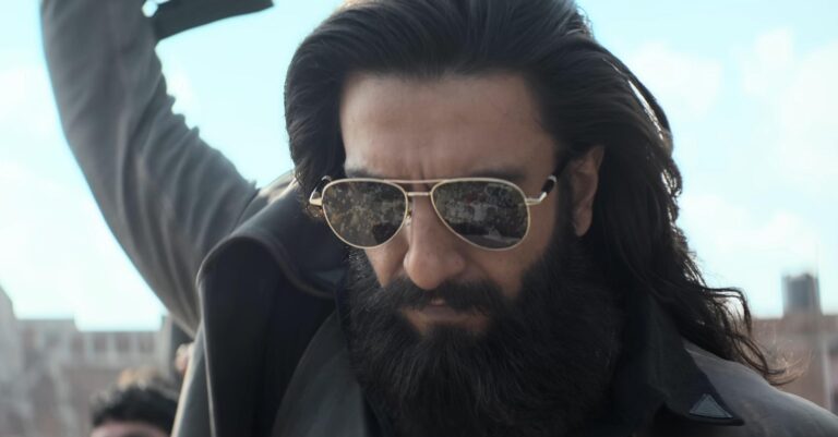 Ranveer Singh in Dhurandhar 2 intense action scene