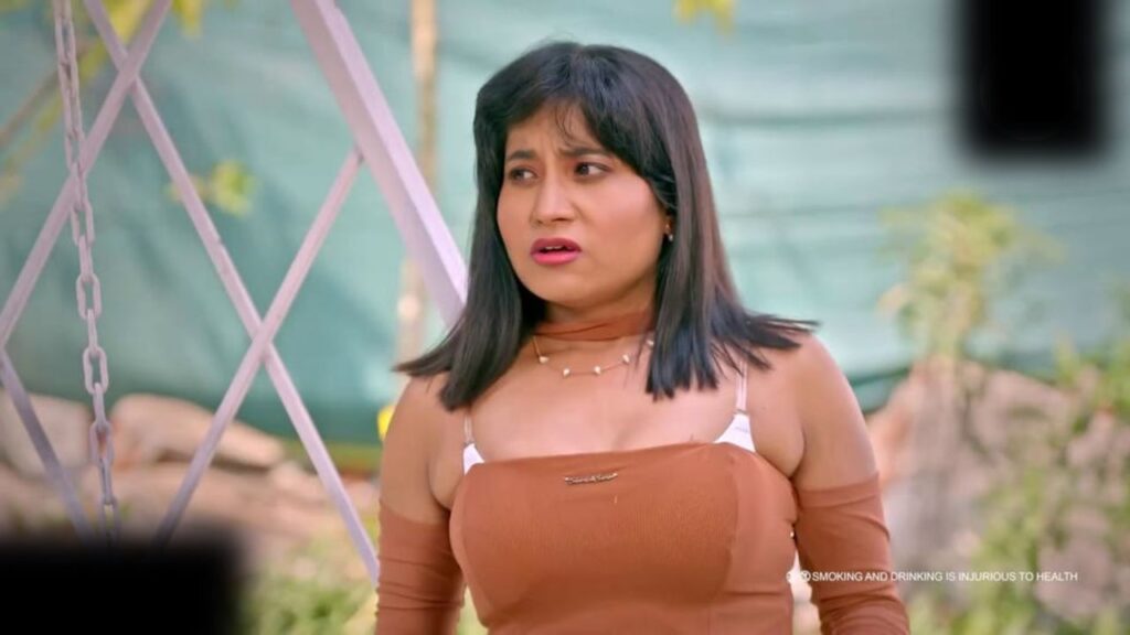 Char Char Khatiya Web Series on TikuTV App - Cast, Actress Names