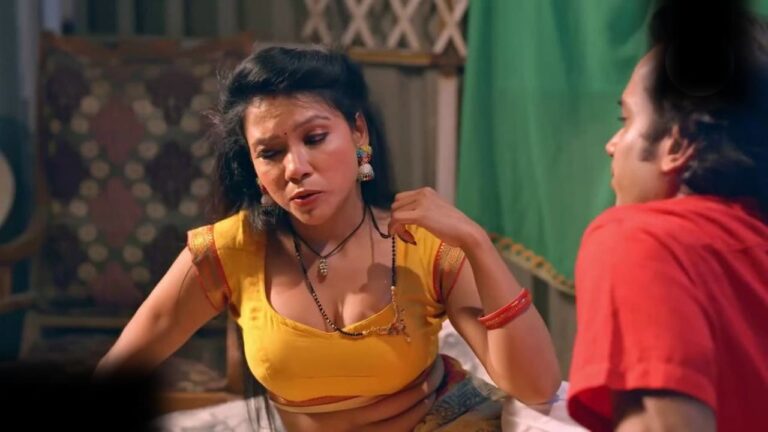 Char Char Khatiya Web Series on TikuTV App - Cast, Actress Names