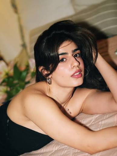 Explore Alisha Chopra's journey from Tamil cinema to OTT hits like Jab Mila Tu. Get details on her age, upcoming 2026 films, and career highlights.