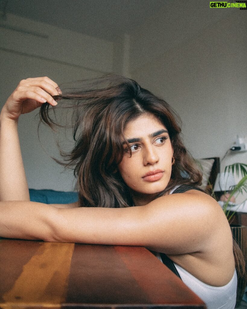 Explore Alisha Chopra's journey from Tamil cinema to OTT hits like Jab Mila Tu. Get details on her age, upcoming 2026 films, and career highlights.