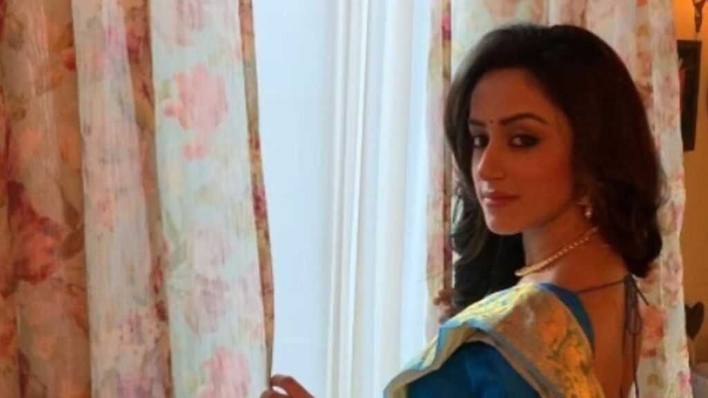 Explore the life of Sargun Kaur Luthra. From Yeh Hai Chahatein to her 2025 music videos, get the latest on her age, family, movies, and career milestones.