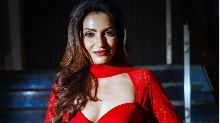 Explore the complete Navina Bole web series list for 2026. Discover her best OTT shows, mystery thrillers, and regional dubbed movies like Shanaya and Raseeli Raatein.