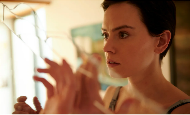 Daisy Ridley in Magpie
