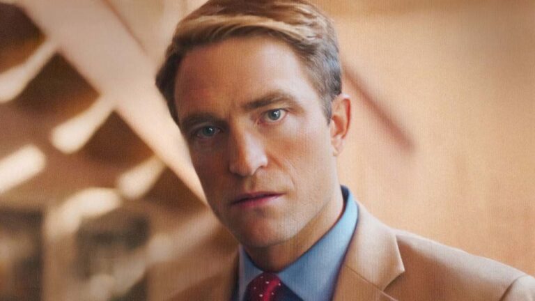 Robert Pattinson