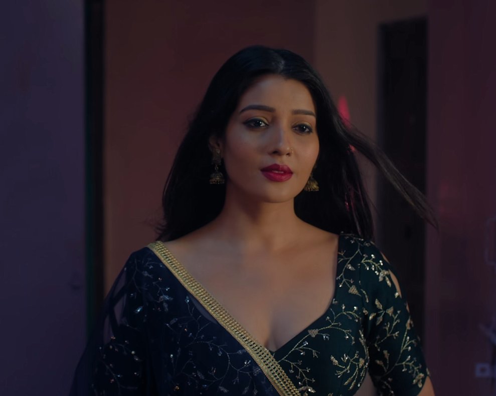 Siza Shannon in Mirzapur