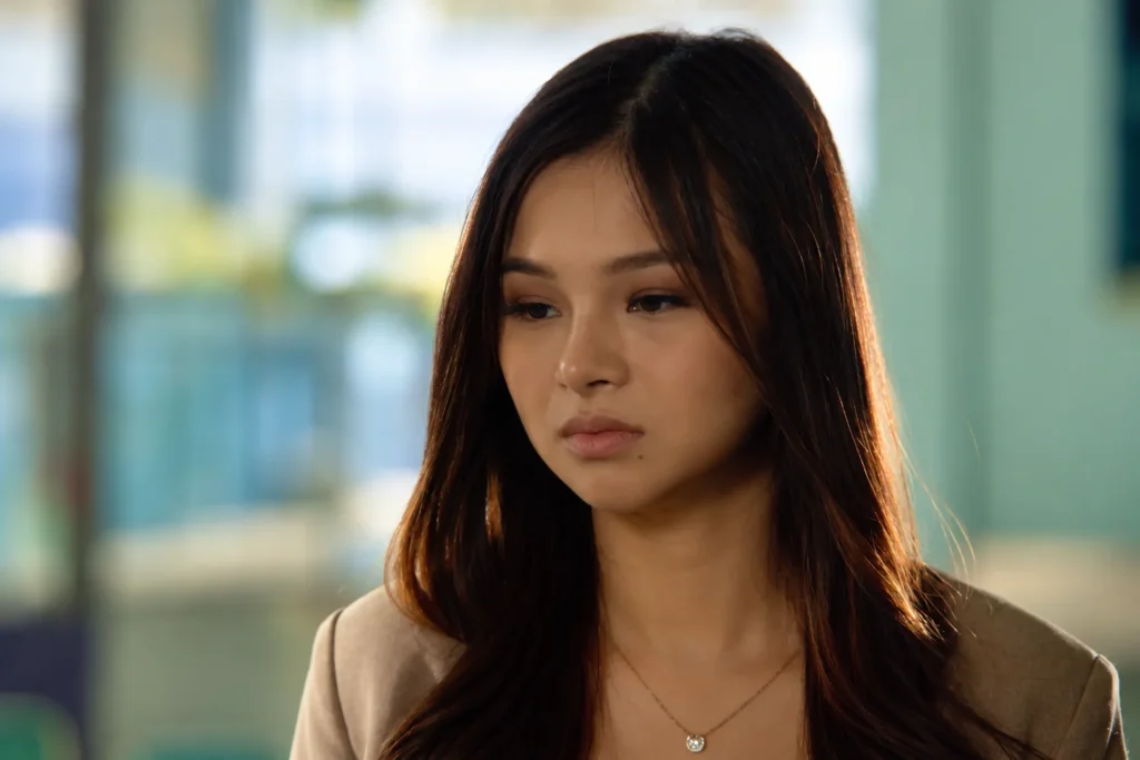 Angeli Khang 
