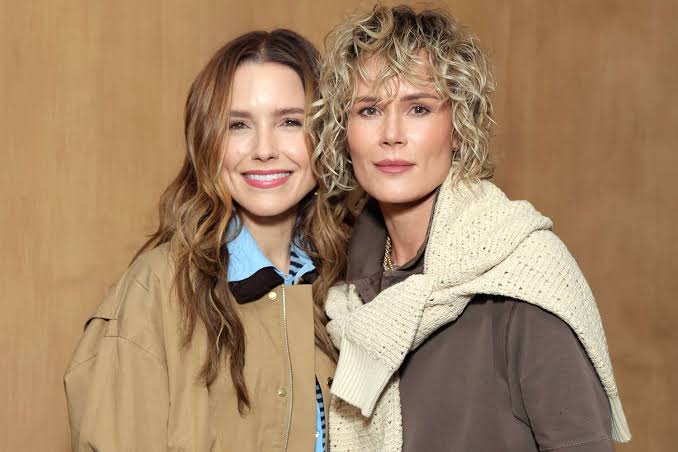 sophia bush ashlyn harris wedding