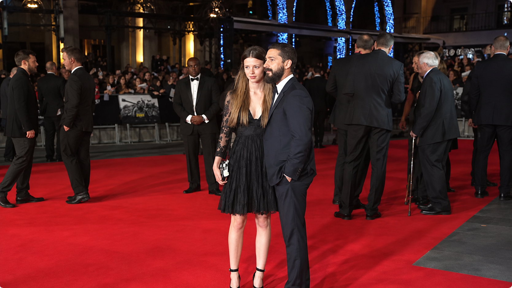 shia labeouf mia goth split