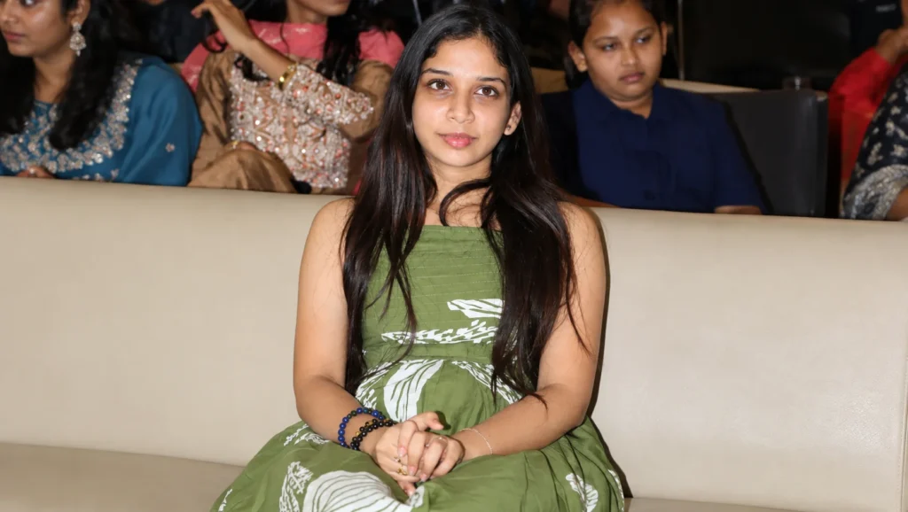 Sridevi Apalla