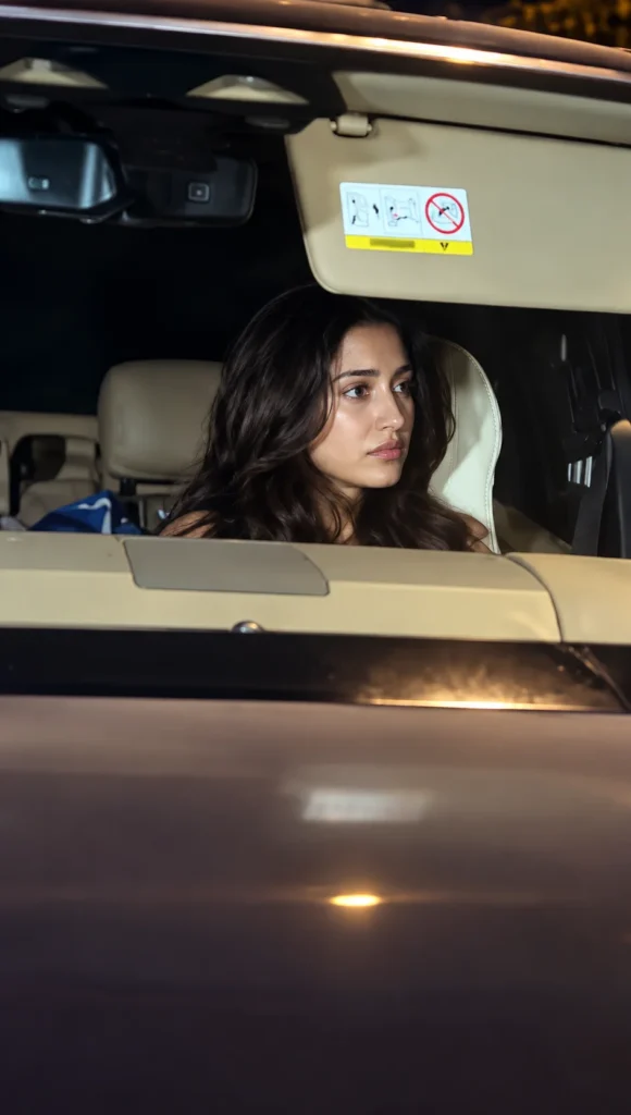 Disha Patani at tiger shroff house