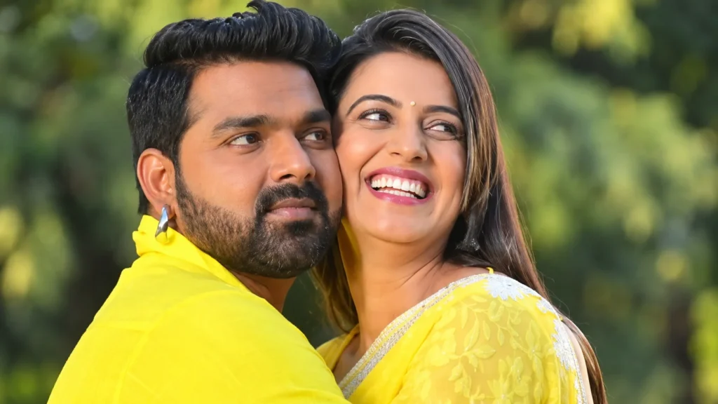 Pawan Singh Akshara Singh
