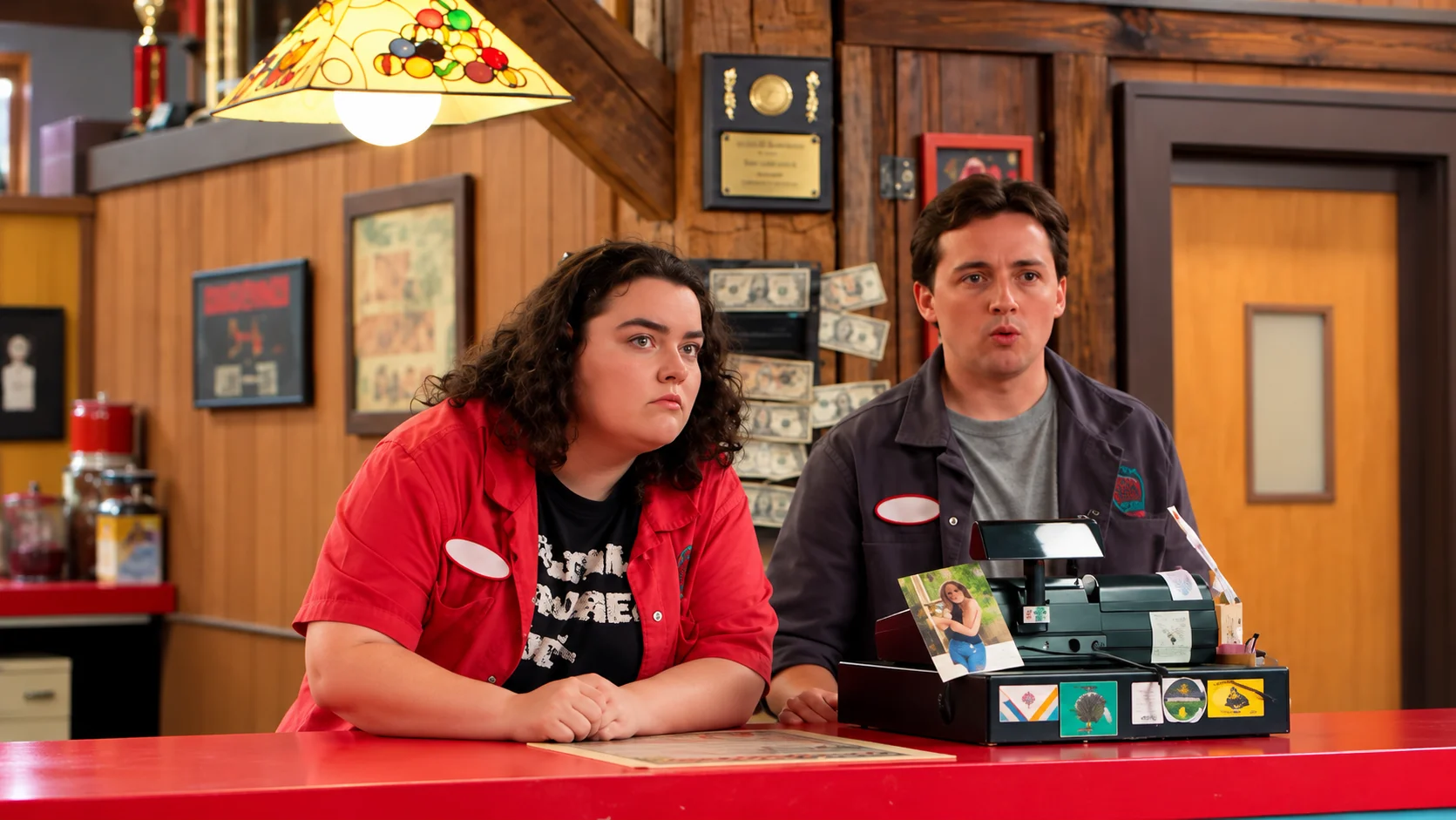 minimum wage netflix cast