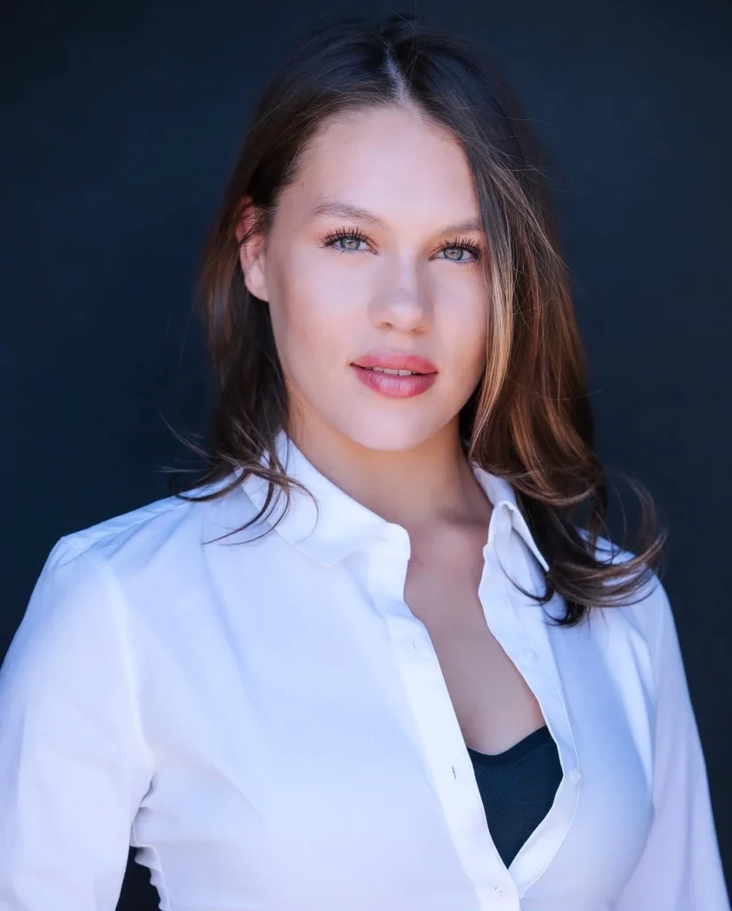 Leila Collins