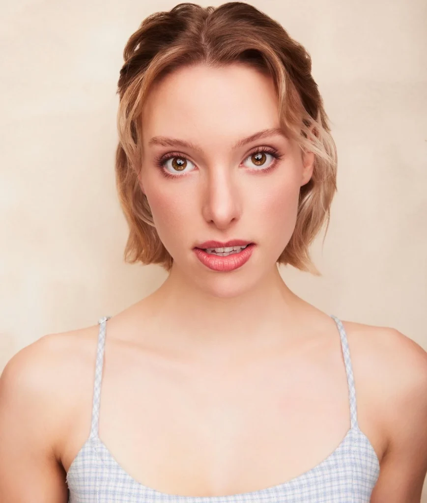 Molly Anderson 